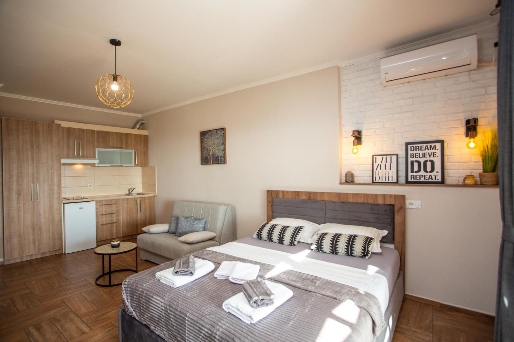 Apartments Bogojevic Ulcinj Ngoại thất bức ảnh