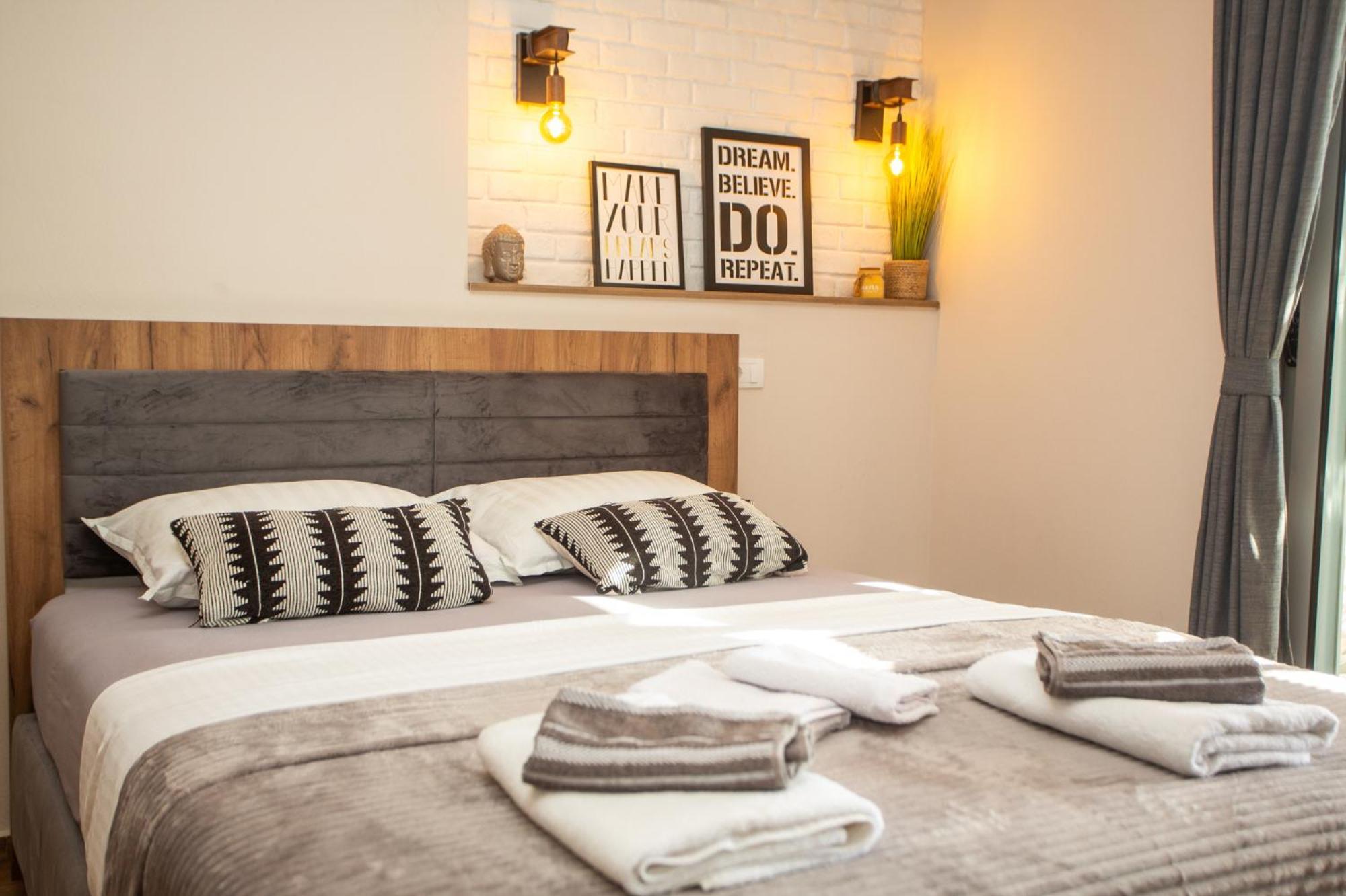 Apartments Bogojevic Ulcinj Ngoại thất bức ảnh