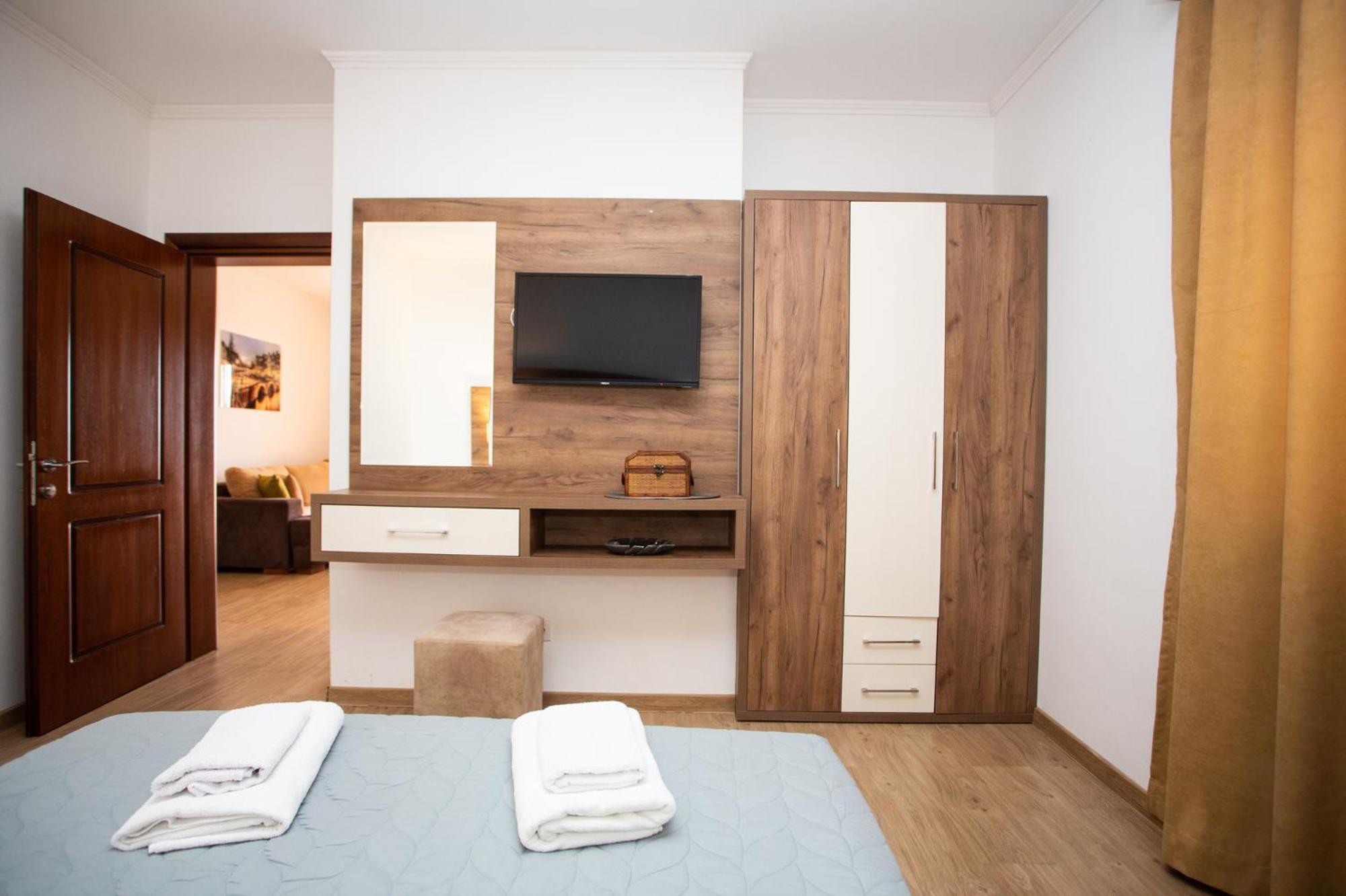 Apartments Bogojevic Ulcinj Ngoại thất bức ảnh