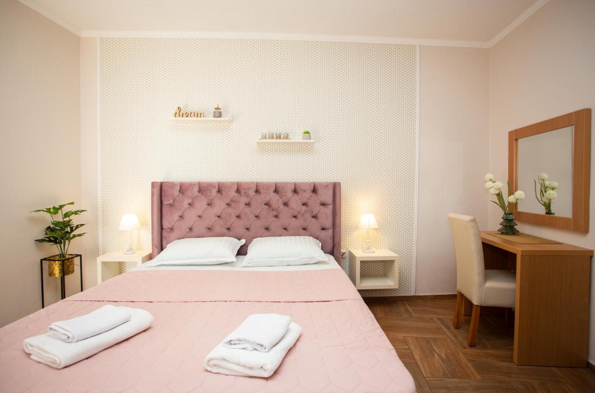 Apartments Bogojevic Ulcinj Ngoại thất bức ảnh