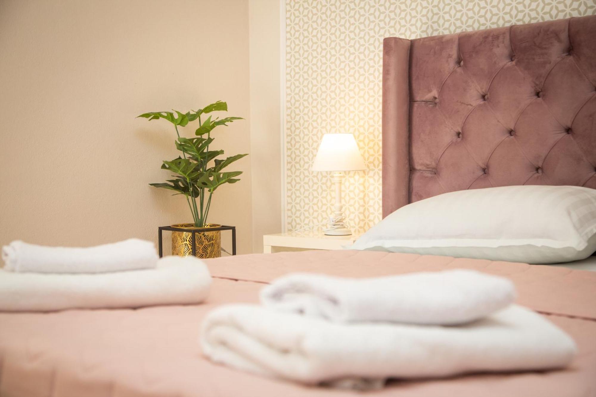 Apartments Bogojevic Ulcinj Ngoại thất bức ảnh